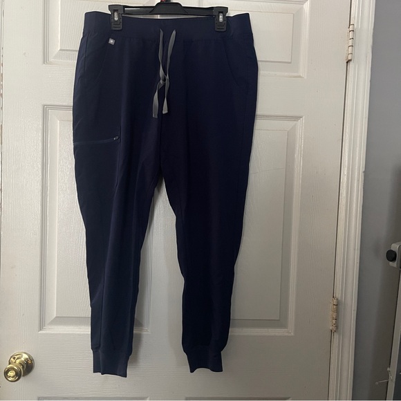 Large Figs Navy Blue Zamora Jogger Scrub Pants™ - Picture 4 of 5